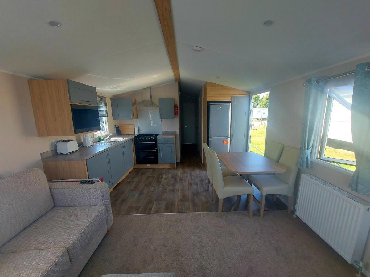 Sophie'S Caravan Camber Exterior foto